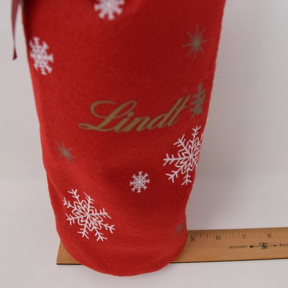 Lindt Holiday Felt Gift Bag Empty Christmas Snowflakes Stars Ribbon Red Wrap - Picture 8 of 14